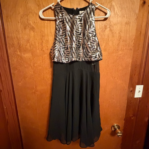 Speechless Dresses & Skirts - Speechless Black Dress with Rose Gold‎ Sequins